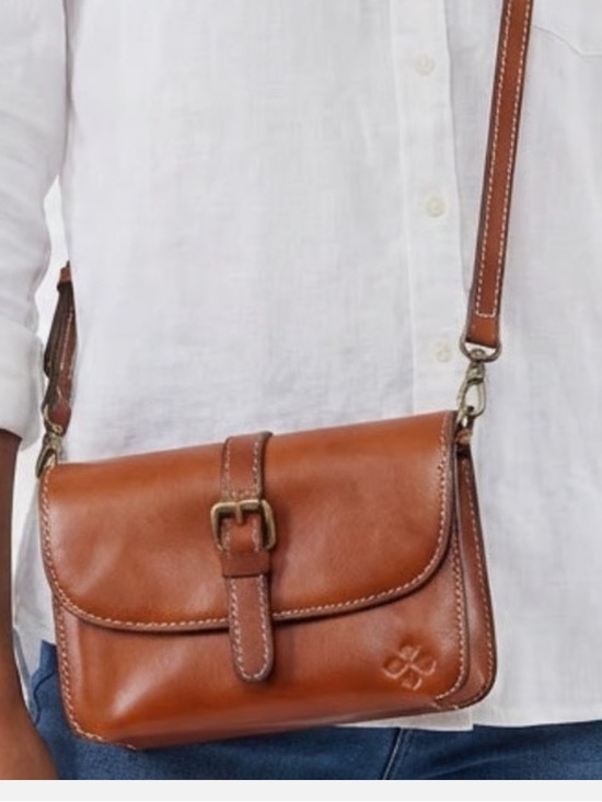 Patricia Nash Handbags - Patricia Nash Torri Leather Corssbody